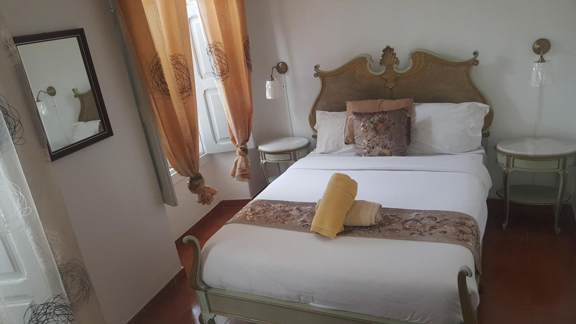 Guesthouse Of Alcobaca Exterior photo